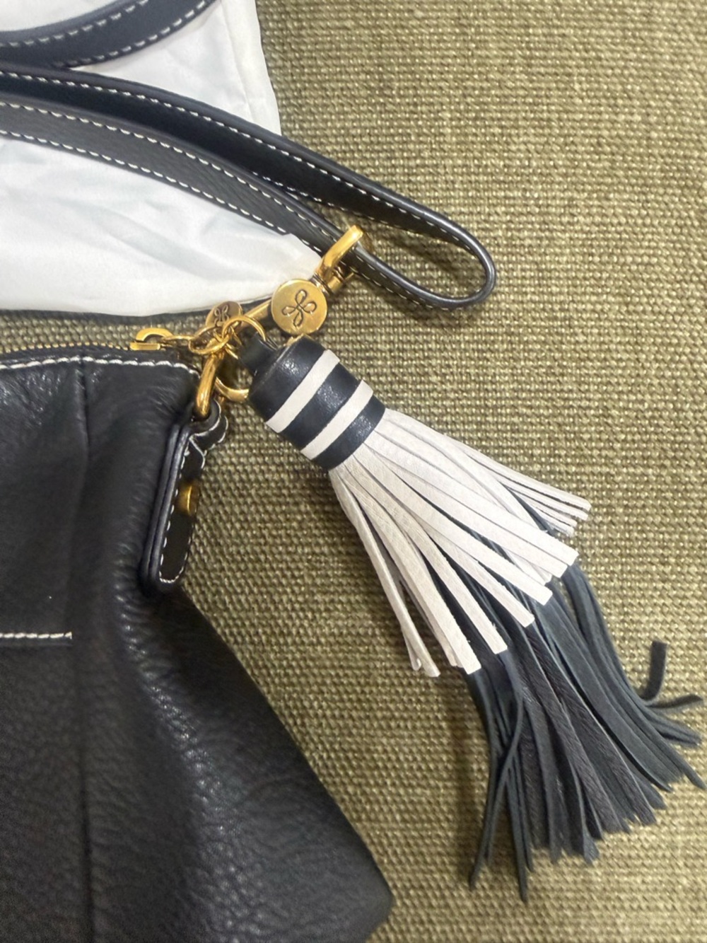 HOBO Black Pebbled Leather Satchel with White Trim and Tassel - Picture 2 of 4